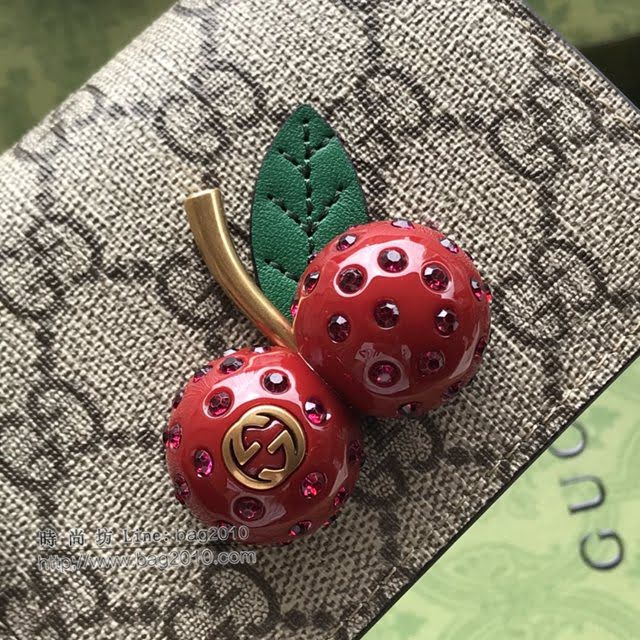 Gucci原厂皮包包 古驰女GG印花立体樱桃短款钱包 Gucci短夹零钱包 476050  gdj1735